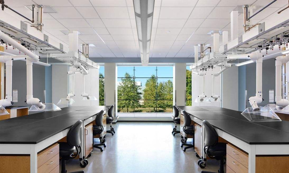 ʵ����װ�ޣ���������ϵͳʵ�������Ҫ��