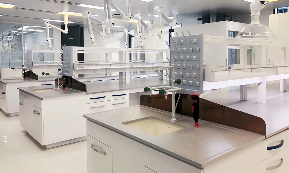 ʵ�������ࣺװ��ʽʵ����8������