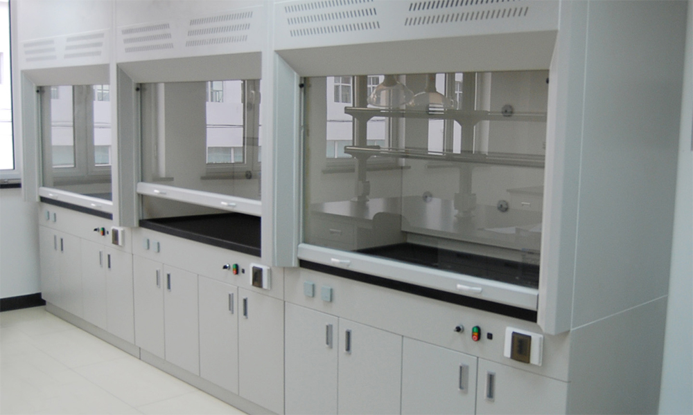 ʵ�����豸��ȫ��ͨ���